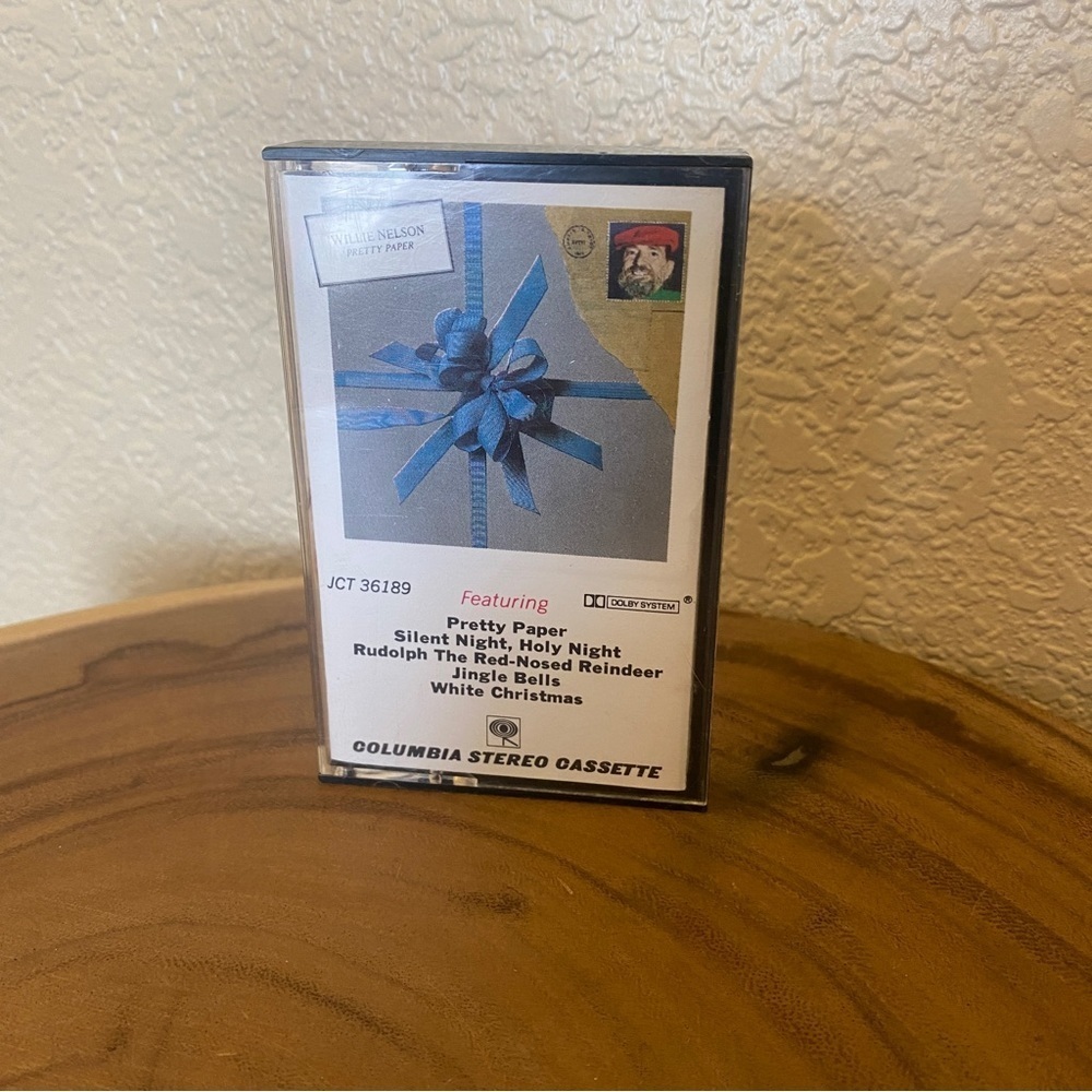 Willie Nelson Pretty Paper Christmas‎ Album Cassette Tape 1979 Columbia Records